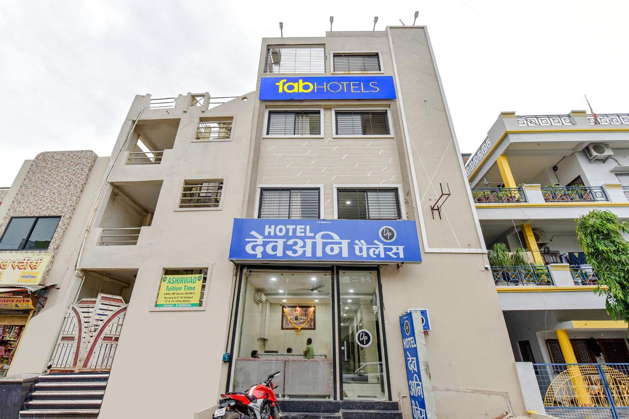 Fabexpress Devani Palace Ujjain Exterior photo